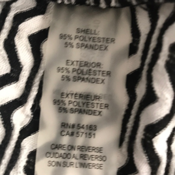 Calvin Klein top - Picture 4 of 4